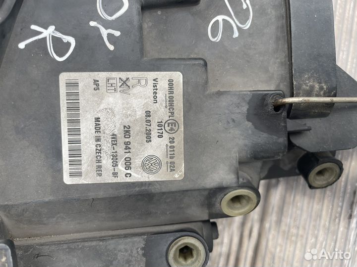 Фара правая Volkswagen Touran 2K0941006C