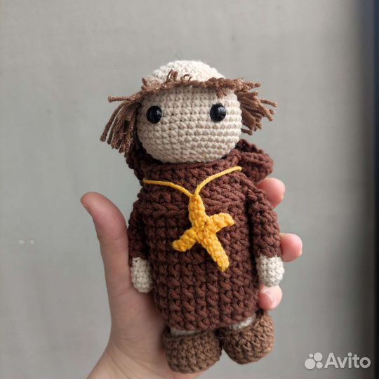 Средневековый священник, игрушка