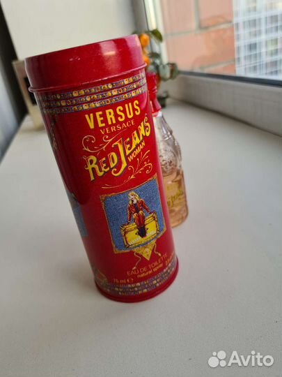 Духи Versace Red Jeans