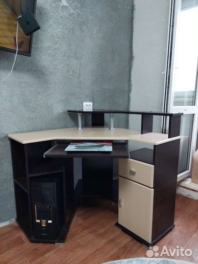 Компьютерный стол бу