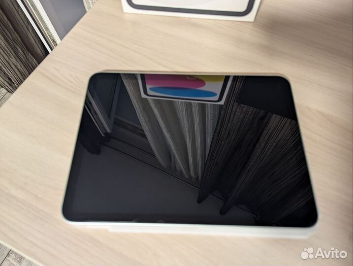 Планшет Apple iPad 10 (2022) в идеале 10.9”/64 гб