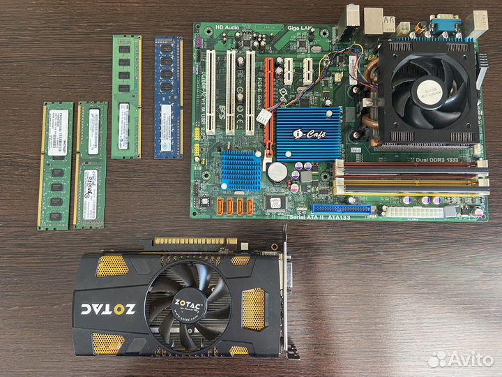 Материнская плата