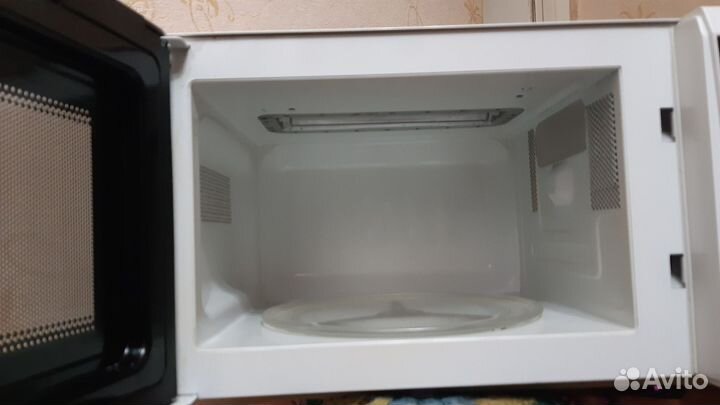 Микроволновая печь