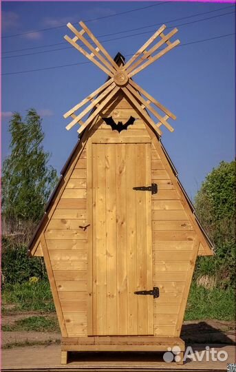 Дачный туалет деревянный SOX557
