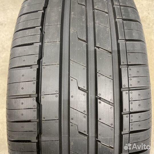 Hankook Ventus S1 Evo3 SUV K127A 275/40 R20