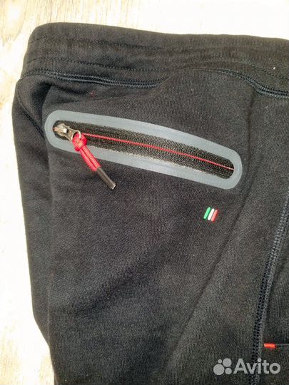 Puma Ferrari брюки