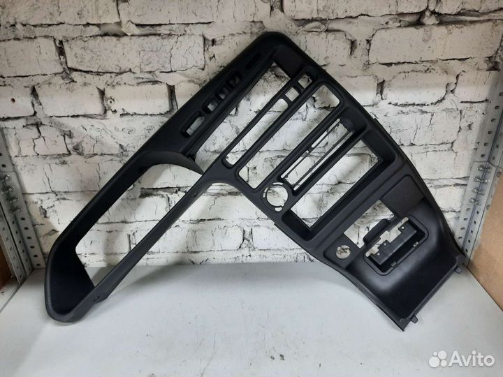 Центральная консоль накладка на торпеду ваз 2114