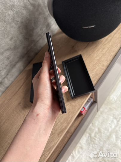 Samsung Galaxy S23 Ultra, 12/512 ГБ