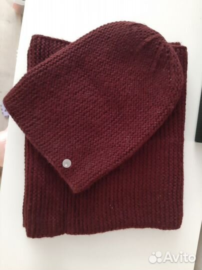 Комплект шапка и шарф женские
