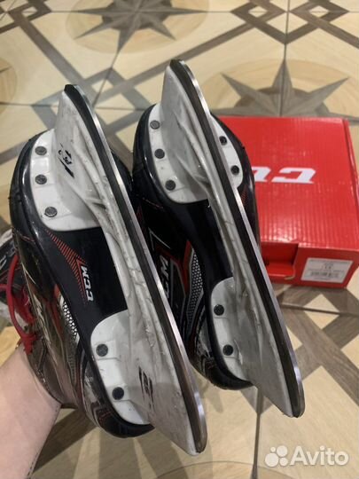 Коньки CCM jetspeed FT2 YTH 13 D