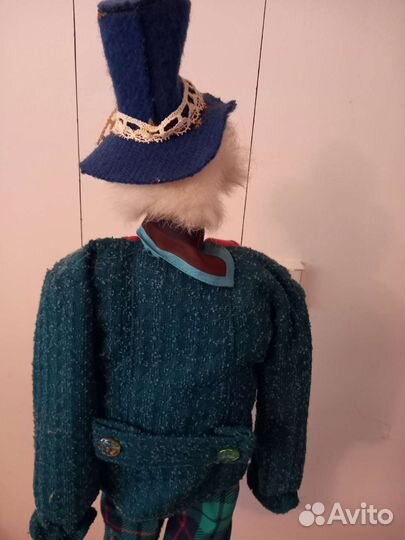 Клоун - марионетка