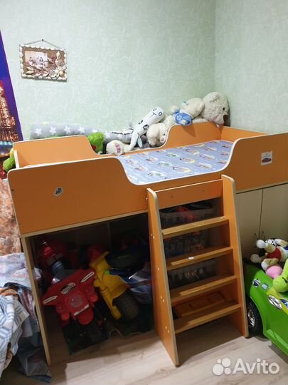 Детская кровать чердак домик