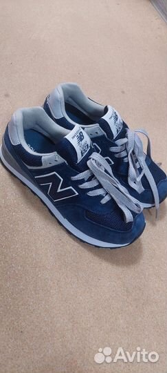 Кроссовки новые