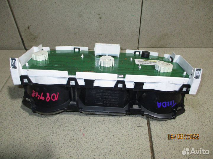 Панель приборов Nissan Tiida (C11)