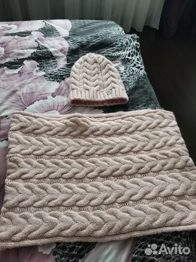 Комплект шапка и снуд