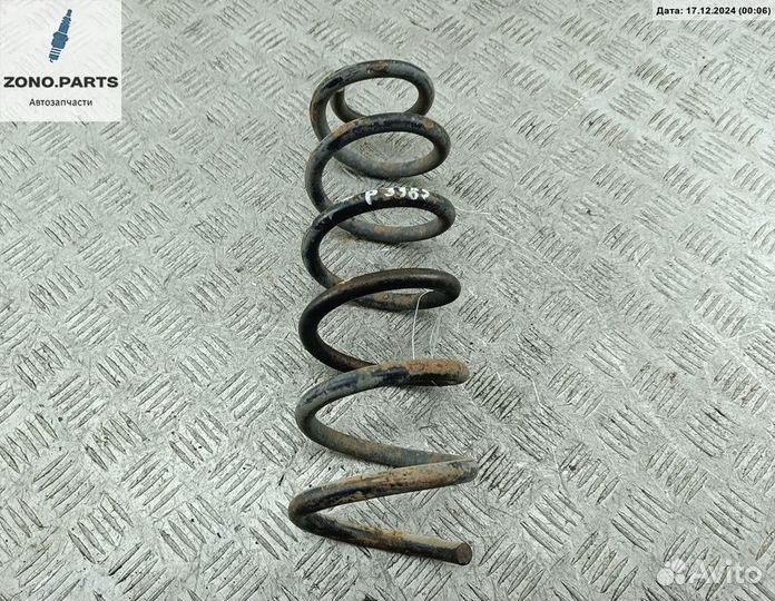Пружина подвески задняя на Peugeot 406