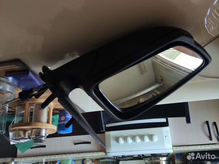 Зеркало боковое левое priora