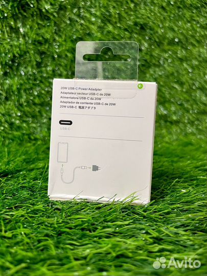 Зарядный блок Apple для iPhone 20w