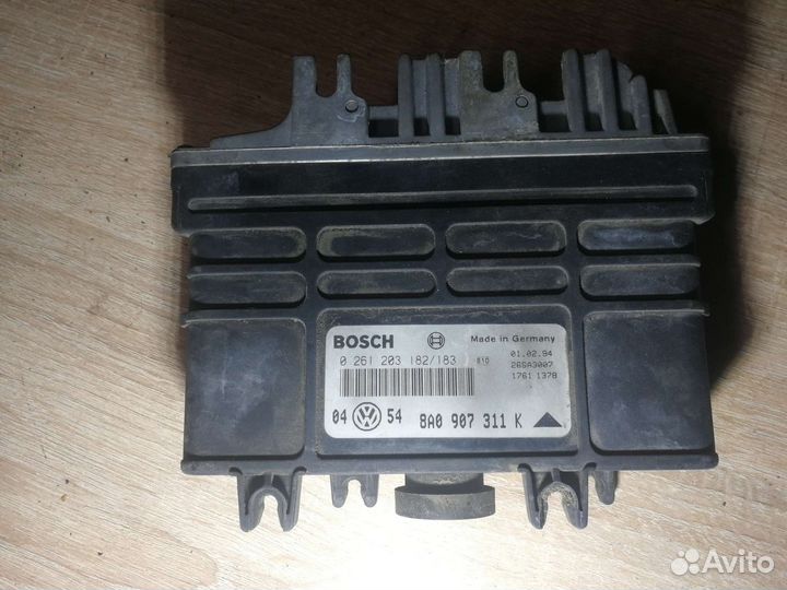 Блок управления двигателем Volkswagen 1.8AAM