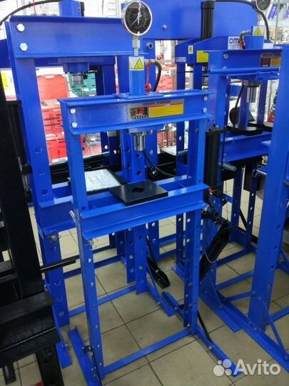 Пресс гаражный 12 тонн