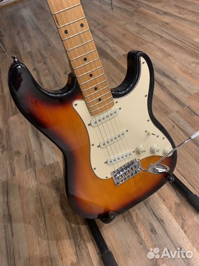 Электрогитара Cort и Fender + комбик