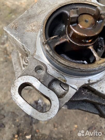 Трамблер Nissan Almera N15