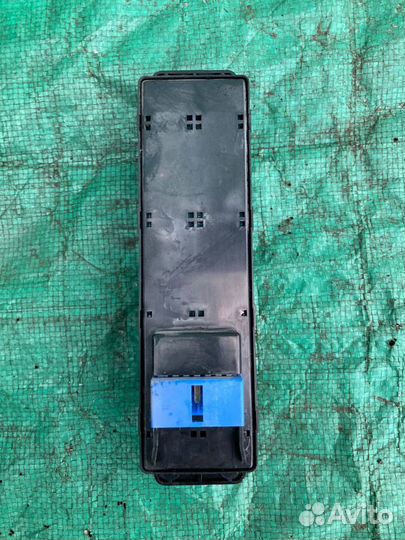 Блок управления стеклоподъемниками SsangYong Kyron