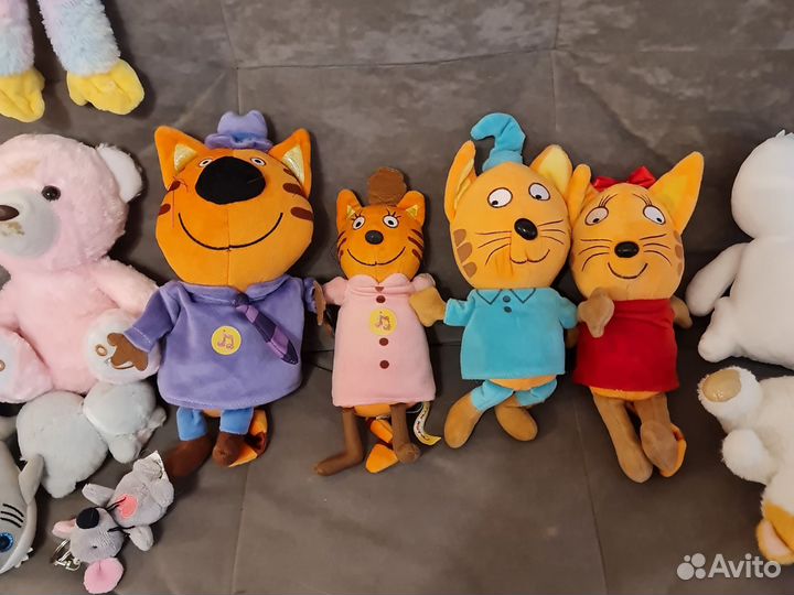 Мягкие игрушки 3 кота