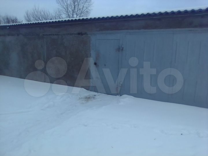 Гараж, > 30 м²