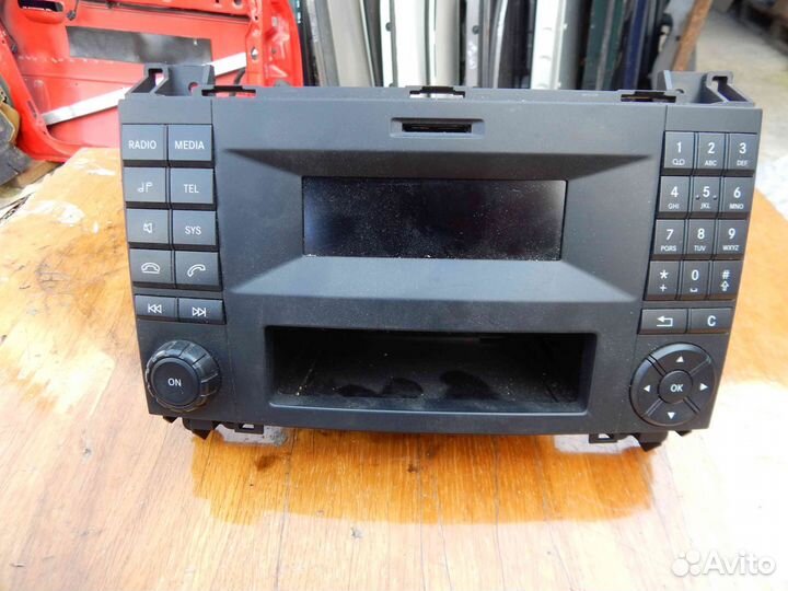 Магнитола Mercedes-Benz Sprinter W906 рестайлинг