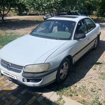 Opel Omega 2.0 MT, 1995, 400 000 км, с пробегом, цена 115 000 руб.