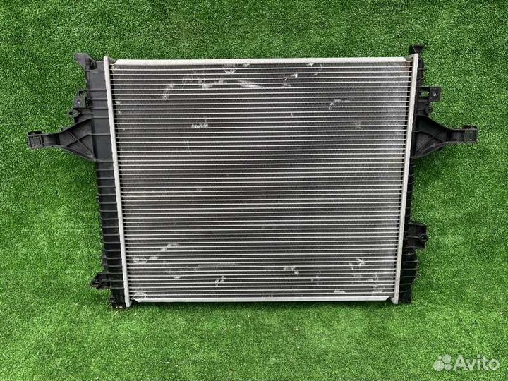 Радиатор охлаждения двигателя Volvo Xc90 02-14