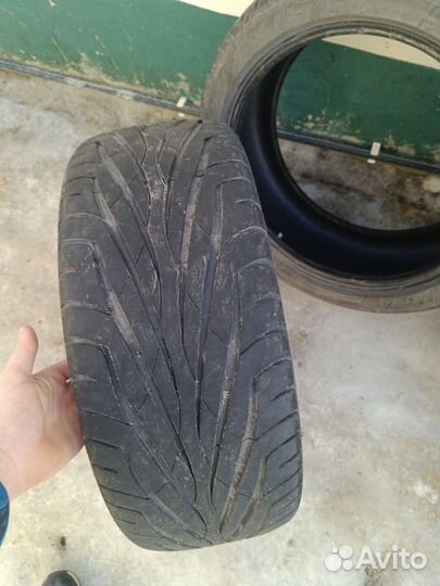 Maxxis MA-Z1 Victra 215/45 R17 94W