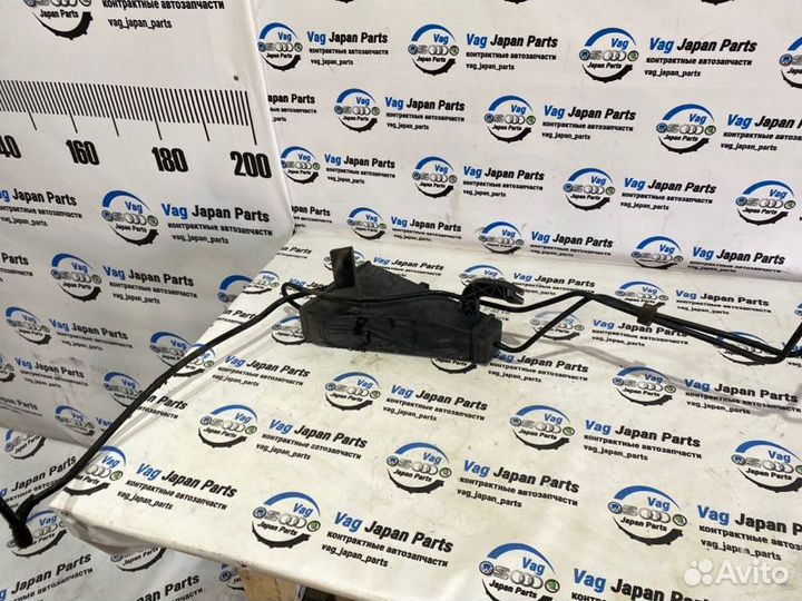 Абсорбер Audi A4 B7 BWE 2007