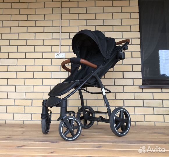 Коляска прогулочная Tomix Stella, черная