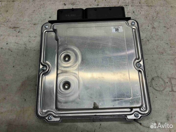 Блок управления двигателем Audi A5 2010