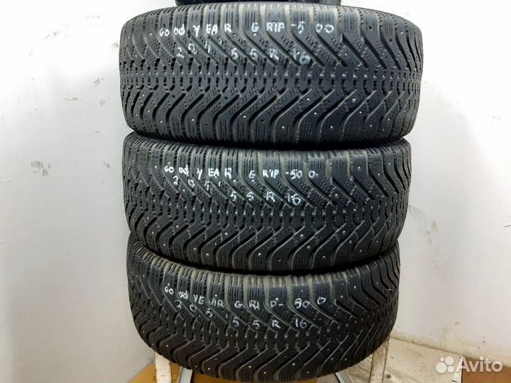 Goodyear UltraGrip 500 205/55 R16