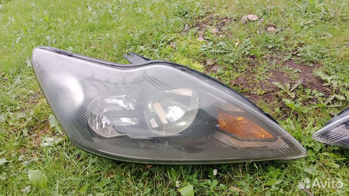 Фары передний галогеновые ford focus 2 2010год