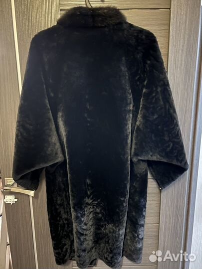 Шуба женская натуральная мутоновая 44-46