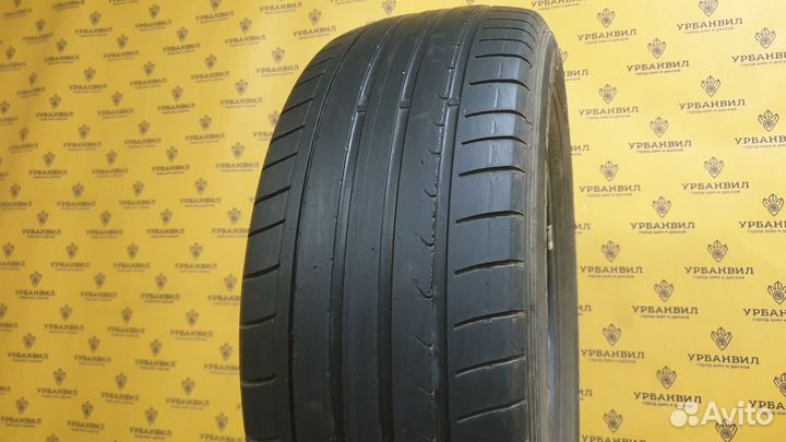 Dunlop SP Sport Maxx GT 235/65 R17 104W