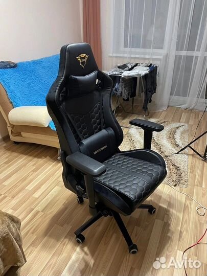 Компьютерное кресло