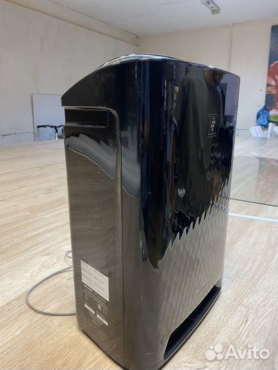 Очиститель и увлажнитель воздуха sharp