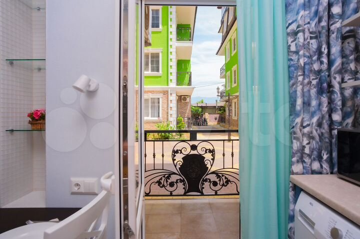 2-к. квартира, 50 м², 1/5 эт.