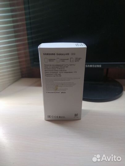 Samsung Galaxy A10, 2/32 ГБ