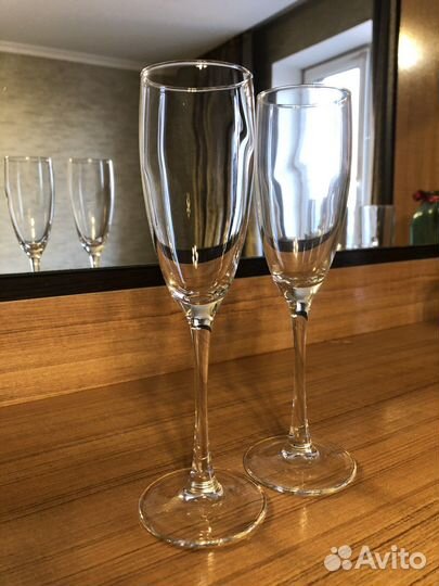 Бокалы для шампанского