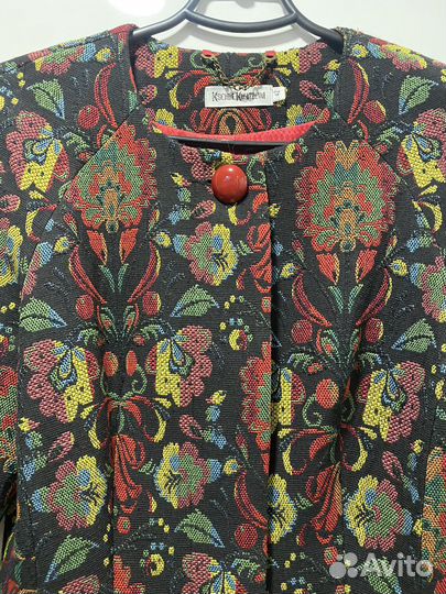 Легкое пальто из гобелена