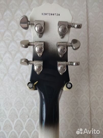 Электрогитара Epiphone les paul studio