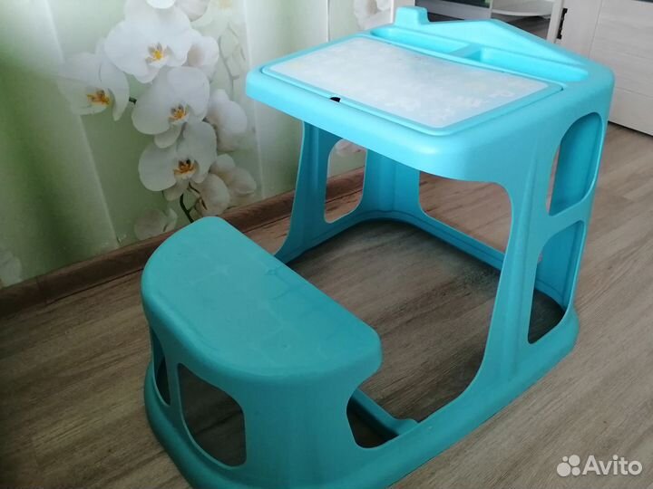 Стол-парта для ребёнка от 1 до 6 лет