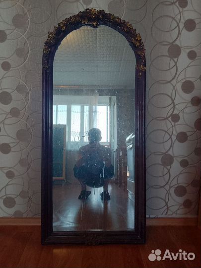 Зеркало старинное