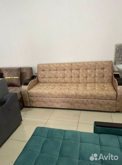 Прямой диван на заказ